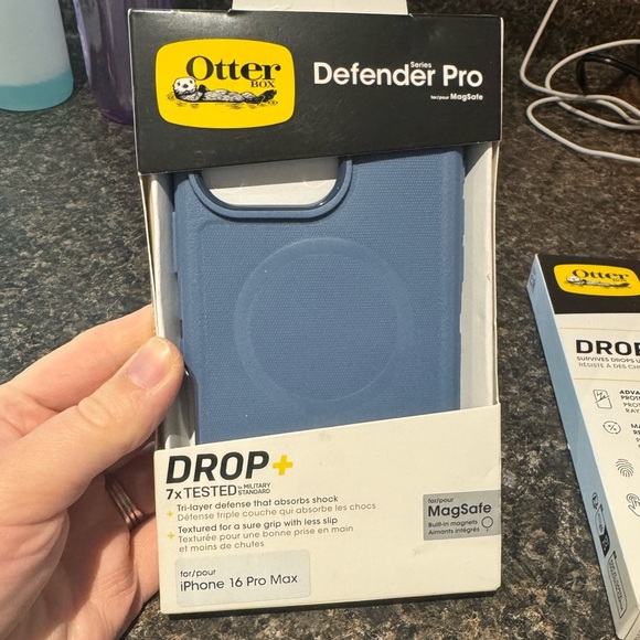 OtterBox Defender Pro Case for iPhone - Blue 16 Pro Max - Picture 1 of 3